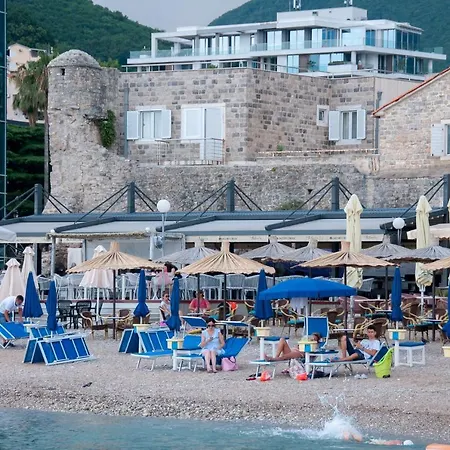 Hotel Astoria 4*