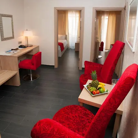 Hotel Astoria 4*