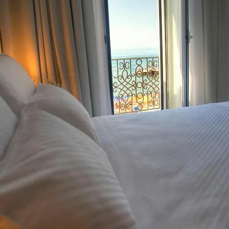 Astoria Hotel