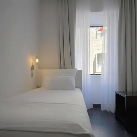 Astoria 4*