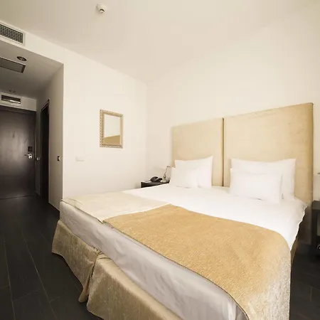 Hotel Astoria 4*